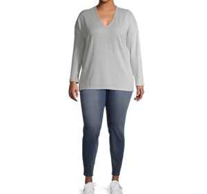 Terra and Sky Women's Plus Size Long Sleeve Mixed Media V-Neck Top OX